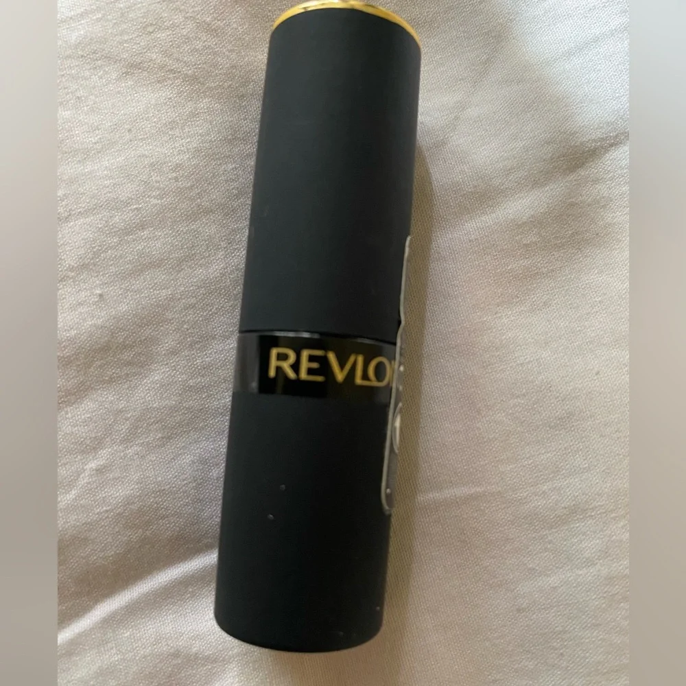 Revlon Bundle ColorStay Eyeliner Lipstick and So Fierce Mascara Set